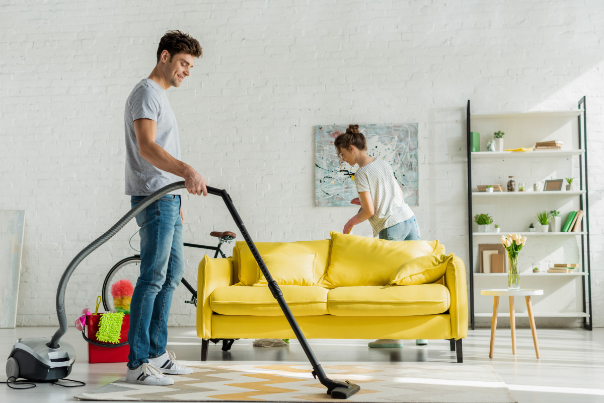 Yenişarbademli Bayan Temizlikçi